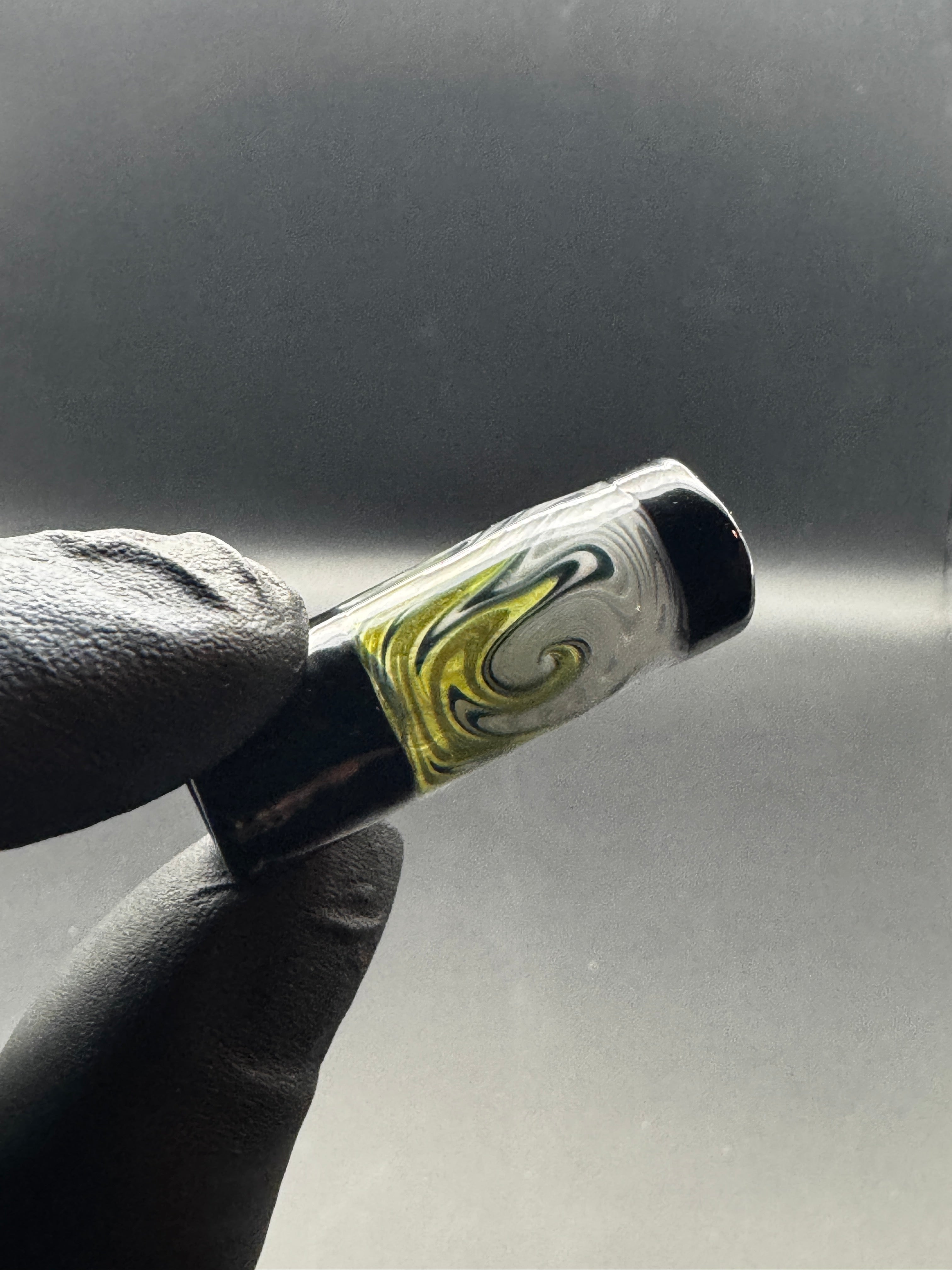 dealer.glass X shynez | tipz