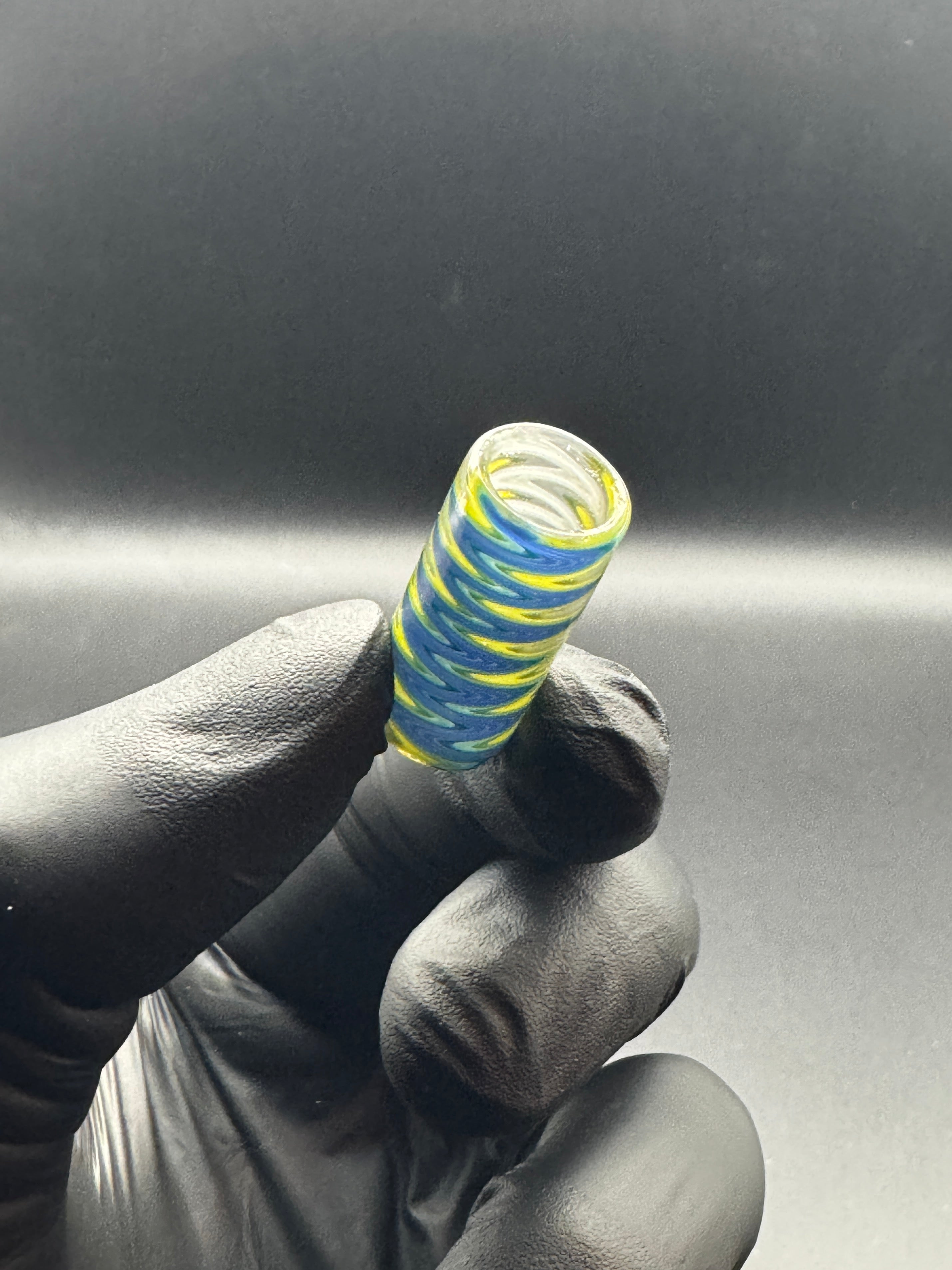 dealer.glass X shynez | tipz